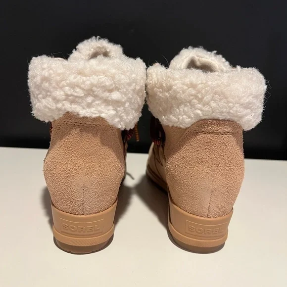 NWOT Sorel Evie Wedge Bootie - Picture 8 of 10